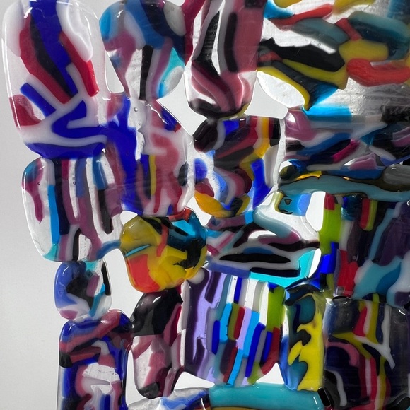 Artist Piece fused and formed glass bowl - Picture 2 of 12